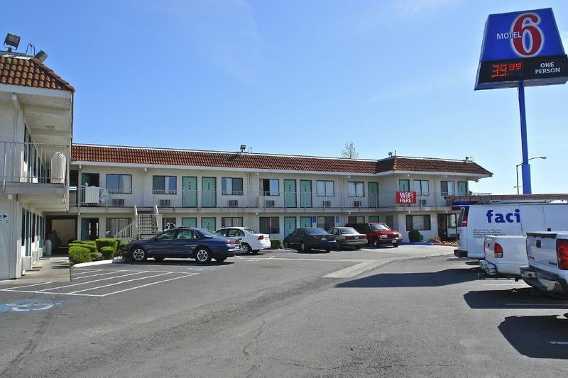 Motel 6-Vallejo, Ca - Six Flags West Экстерьер фото